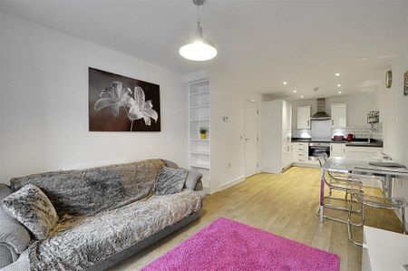 1 bedroom flat to rent - Photo 5