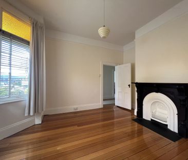 Feel at home, Living Here - Photo 3