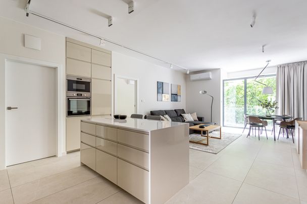 Apartament na wynajem, ul. Grzybowska, Warszawa Śródmieście - Photo 1