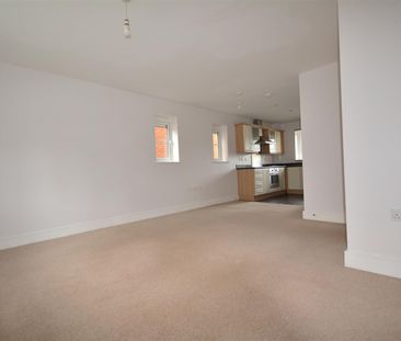 94 Highfields Park Drive, Darley Abbey, Derby, DE22 1JU - Photo 6