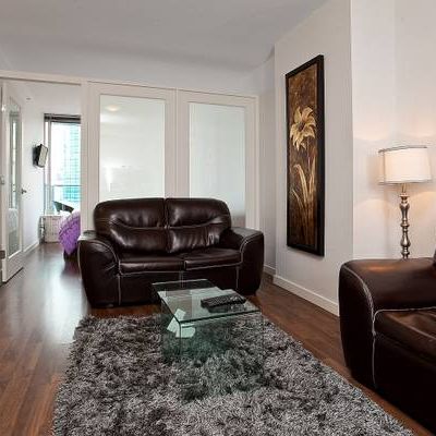 PET ALLOWED-AVAILABLE November 1st-FURNISHED 2 BEDROOM @ 788 Hamilton - Photo 1