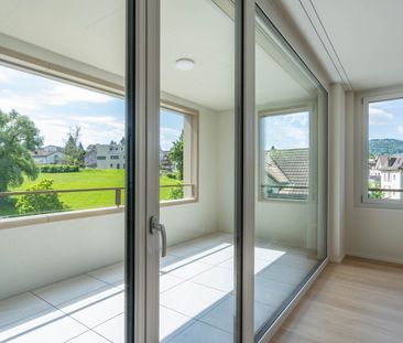 Moderne 3.5-Zimmer-Wohnung mit Balkon und schöner Aussicht in Uzwil - Foto 5