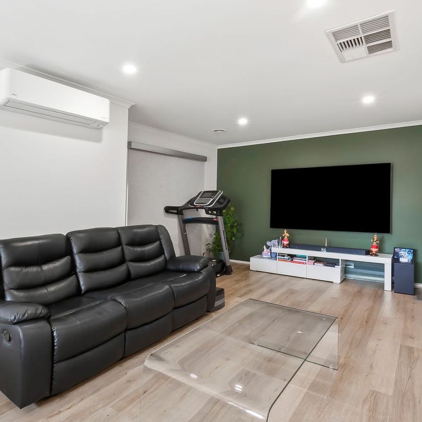 Expansive Family Abode - Photo 1