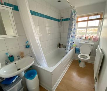 2 bedroom terraced house to rent - Photo 6