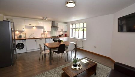 Flat 1, Thornton Court, EX4 4GR (x6) - Photo 2