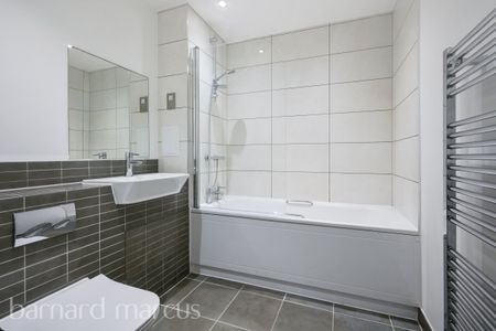 Parade Gardens - Photo 5