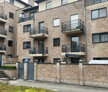 Appartement te huur - Photo 1