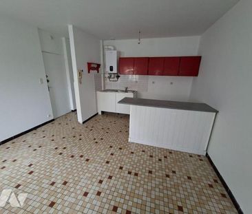 HAZEBROUCK Proximité Centre ville Appartement type 2 de 35m2 situé ... - Photo 3