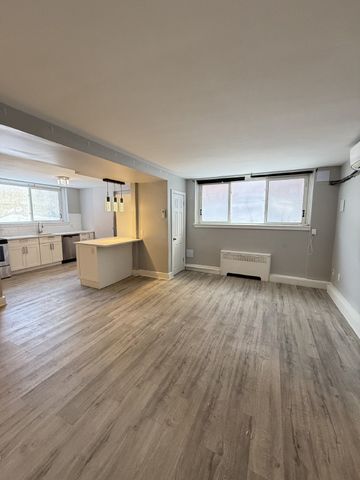 6 - 95 Irving Avenue - Photo 3