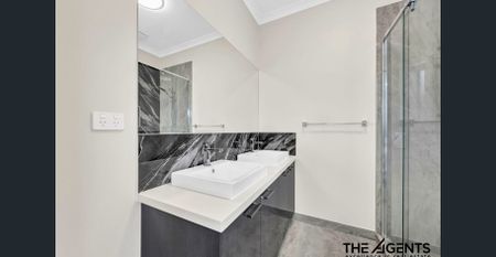Prestigious Living in Prime Tarneit - Photo 2
