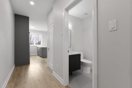 For Lease - 63 Acacia Avenue Unit# 201, New Edinburgh - Lindenlea, Ontario - Photo 2