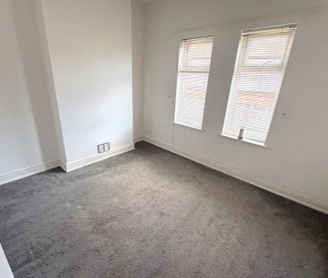 Balfour Road, WALLASEY - Photo 3