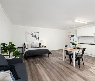 Furnished All Inclusive Studio - Photo 4