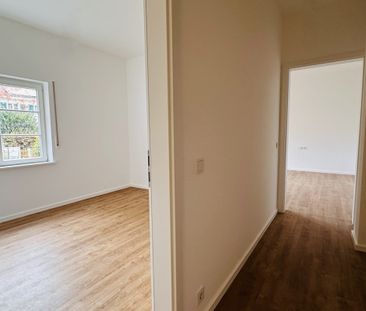 Wunderbares Ziegelstein! 3-Zi. Erstbezug-Whg mit großer sonniger Te... - Photo 1