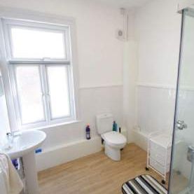 1 bedroom property to rent in Southend On Sea - Photo 1