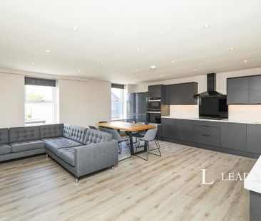 1 bedroom in a house share to rent - Photo 3