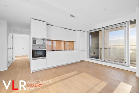 Condo in Downtown Vancouver, BC - Photo 5