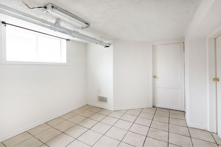 For Lease - 609 Glenholme Avenue Unit# Lower, Toronto, Ontario - Photo 4