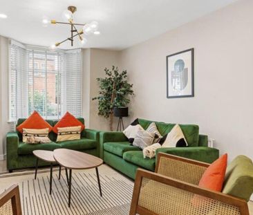 3 bedroom terraced house to rent - Photo 1