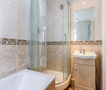 3 bedroom semi-detached house to rent - Photo 6