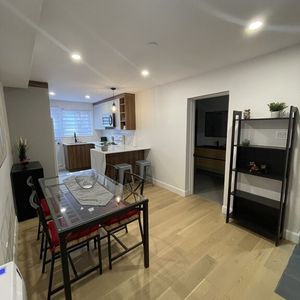 Appartement 4 1/2 Meublé Et Rénové - Photo 2