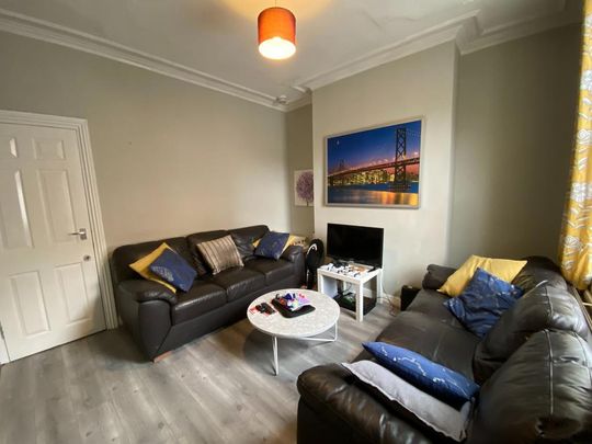 4 bedroom house share to rent - Photo 1