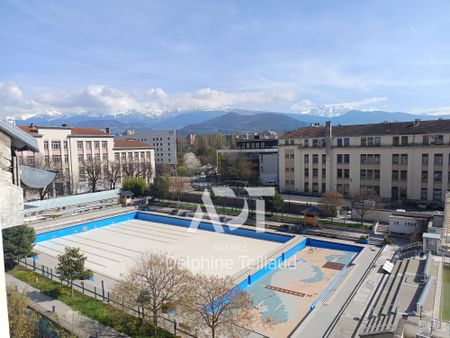 Location Appartement 1 pièce 38m² GRENOBLE 38000 - Photo 4