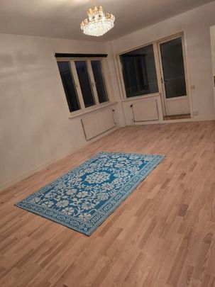 Älvsjö - 3.5rok - tillsv - 18.400kr/mån - Foto 1