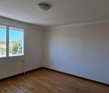 Location Maison 7 pièces 130m² GORGES 44190 - Photo 5