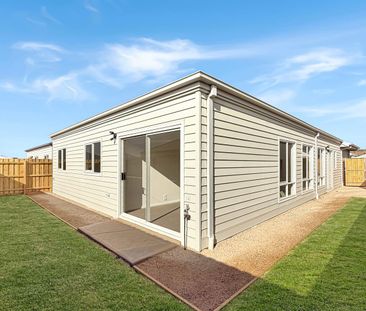 🏡 Brand New 4-Bedroom House in Eynesbury - Photo 5