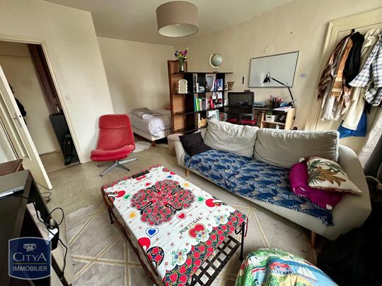 Location Appartement 1 pièce 41m² ALENCON 61000 - Photo 1
