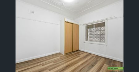 Beautiful, renovated home close to Public Transport, Airport and Sydney CBD - Photo 5