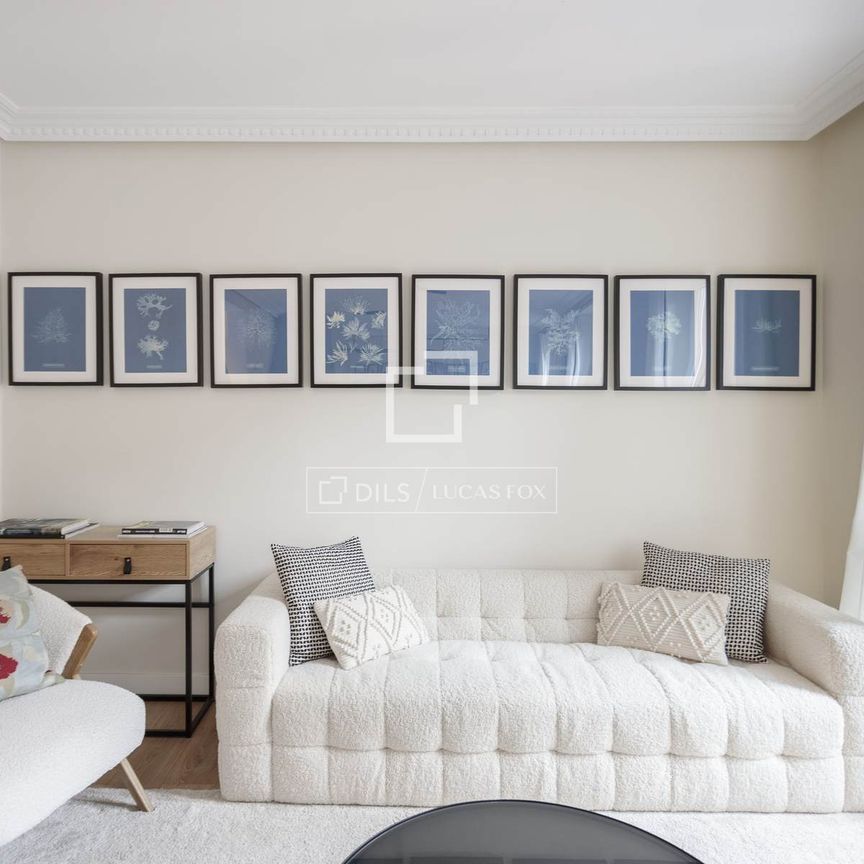 Spectacular furnished 3 bedrooms apartment in Malasaña - Universidad - Photo 1