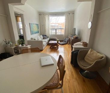 VERDUN - Ouest, 5 1/2, 2cc.dont une cc petite, 2è étage - Photo 2