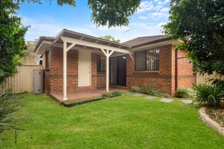 “NEAT DUPLEX CLOSE TO M7 ACCESS” - Photo 3