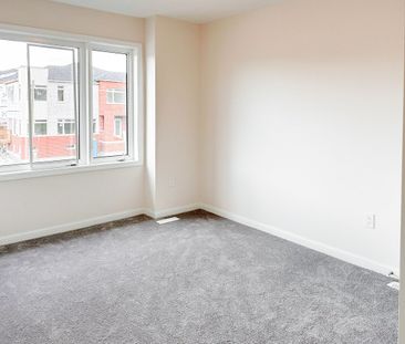 For Lease - 2611 Secreto Drive, Oshawa, Ontario - Photo 3