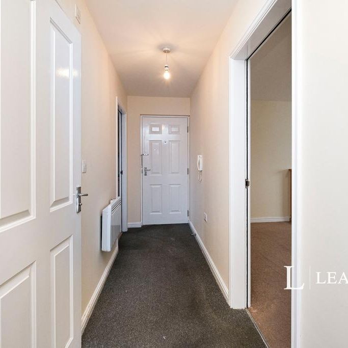 3 bedroom apartment to rent - Photo 1