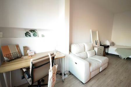 Carrer dAribau, Barcelona, Catalonia 08036 - Photo 4