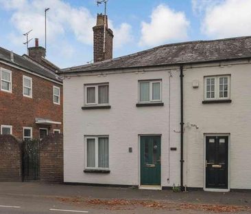 Railway Cottages, Tring, HP23 - Photo 1