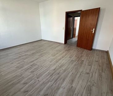 Renovierte 1-Raum Wohnung In Wilkau-HaÃlau ab sofort zu vermieten - Photo 1