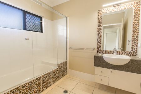 7 Scarisbrick Drive, Kirwan - Photo 4