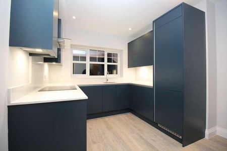 Camden Road, Maidenhead, Berkshire, SL6 - Photo 5