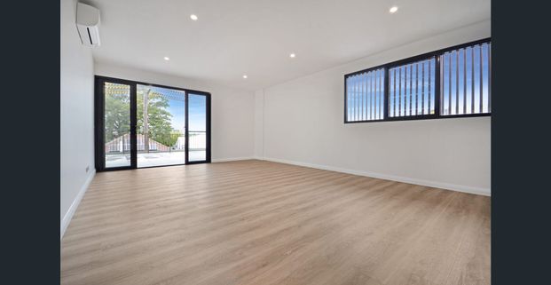 BRAND NEW STYLISH, EXECUTIVE HAVEN - Photo 1