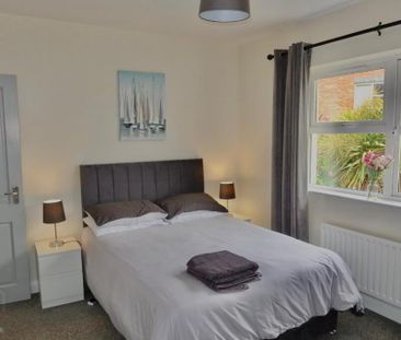 STUDENT LET 2026 - 27, 17 Old Mill Grange, Double Room Available, P... - Photo 4
