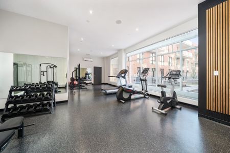 5 Rue Guizot O., #323 - Photo 2