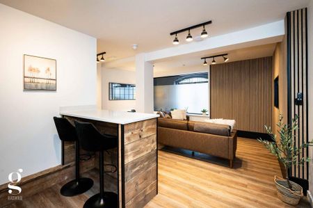 1 bedroom in a flat share to rent - Photo 4