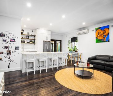 Family Home In Prime Location - Photo 4