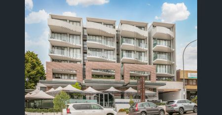 Top Floor Luxurious Sanctuary - Photo 2