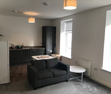 Henshall, Woodlands Village, Wakefield - Photo 1