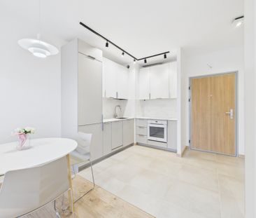 2 pokoje 37 m² + miejsce w garażu | Pierwszy najem - Zdjęcie 1